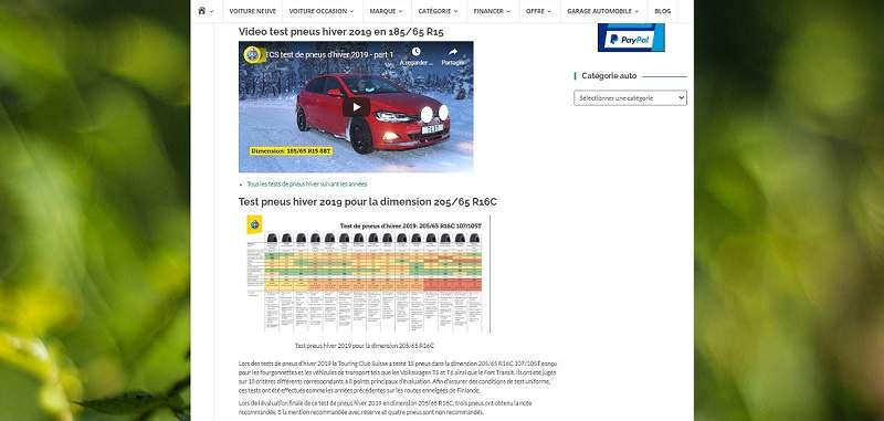 Un exemple de page web sur un produit technologique, comprenant une vidéo, des lignes de texte et un graphique