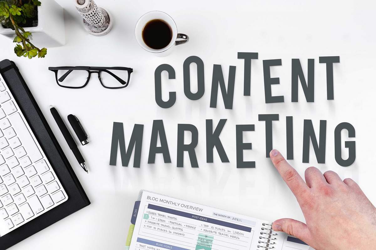 Comment externaliser le marketing de contenu : 6 conseils pour éviter les maux de tête