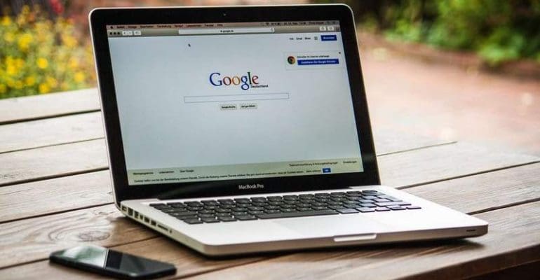 Pourquoi vous ne devez jamais chercher le nom de votre entreprise sur Google