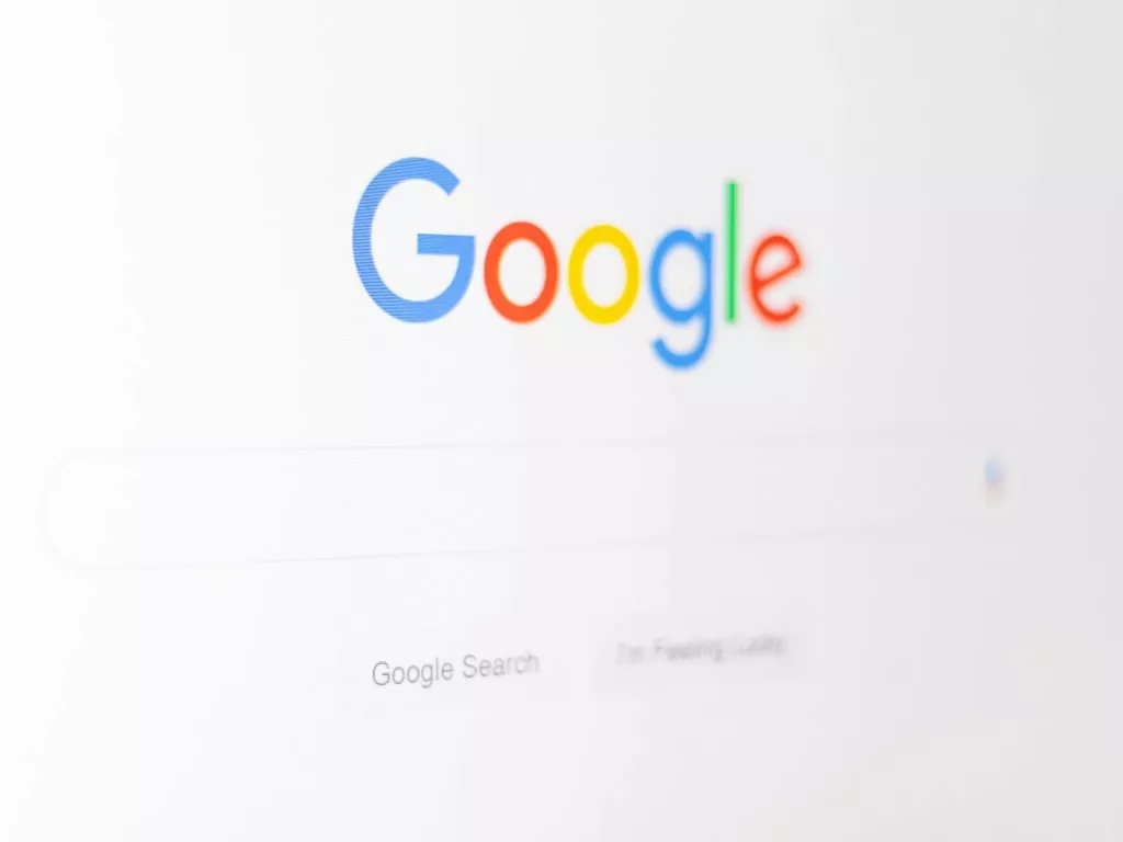 Opérateurs de recherche avancée Google : qu'est-ce que c'est et comment les utiliser pour le référencement ?